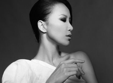 CoCo Lee an kieng de di luu dien hinh anh