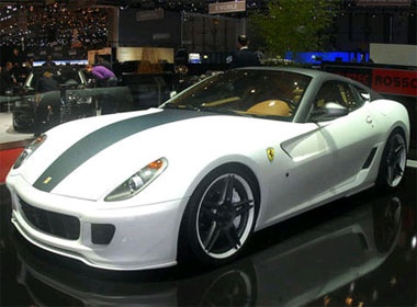 Xe do noi bat tai trien lam Geneva hinh anh