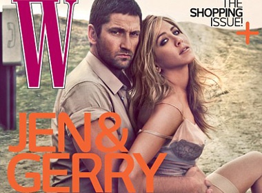 Gerard Butler - Jennifer Aniston cung 'nong' giua sa mac hinh anh