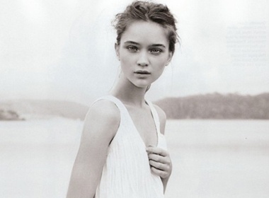Rosie Tupper dep nhu thien than hinh anh