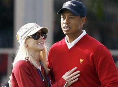 Tiger Woods tro lai hinh anh