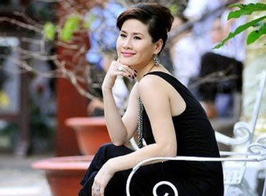 Than Thuy Ha quy phai dam den hinh anh