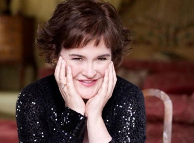 Susan Boyle thanh trieu phu sau sinh nhat hinh anh