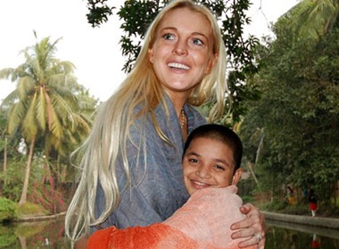 Khi 'co nang tiec tung' di tu thien hinh anh