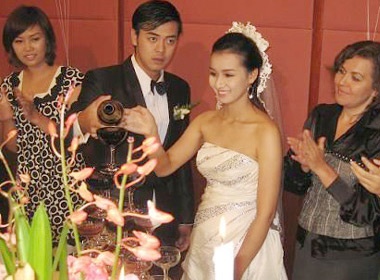 La Thanh Huyen la co dau cua... MC Tuan Tu hinh anh