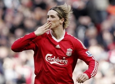 Tuyet pham cua Torres lot top 10 ban dep nhat tuan hinh anh