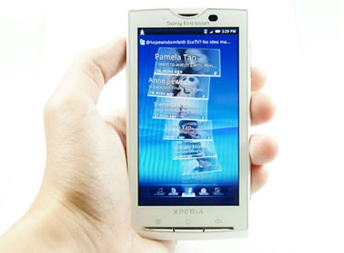 Xperia X10 an tuong voi giao dien Timescape va Mediascape hinh anh