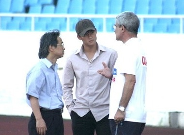 Cong Vinh duoc giam an hinh anh