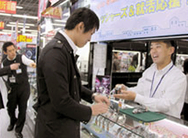 Do xo mua dong ho deo tay de de tim viec hinh anh