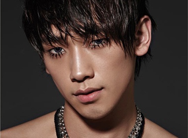 Bi Rain khoe anh... co bap hinh anh