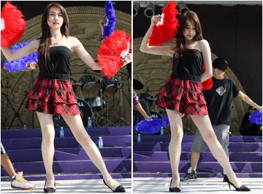 Ngan Khanh khoe chan dai tren san tap hinh anh