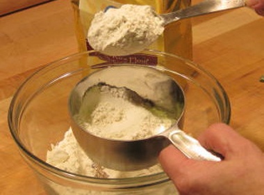 Bot tay trang thuc pham lam tu...voi bot hinh anh