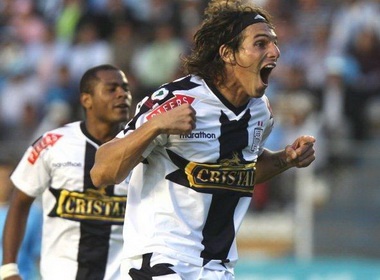 Pha bo lo vo duyen nhat mua bong 2009/10? hinh anh