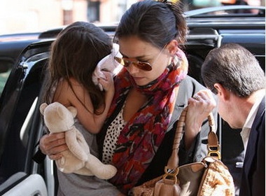 Cong chua nha Tom Cruise lo... noi y hinh anh