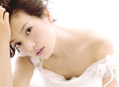 Trieu Vy 'giau mat' tai LHP Hong Kong hinh anh