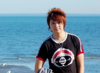 2 thang trang dem tren dat My cua mot 9X hinh anh