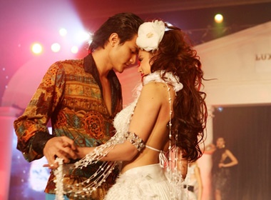 Vu Thu Phuong lam cong chua hinh anh