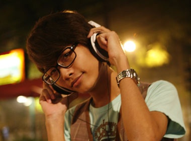 Anh chang 9X tu nhan minh ‘la va doc’ hinh anh