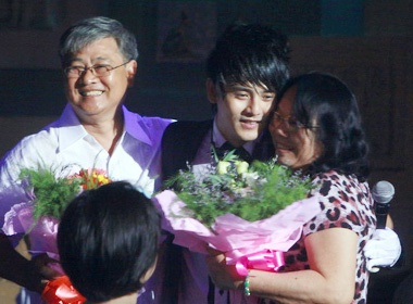 Ung Dai Ve: Gia dinh la so 1! hinh anh