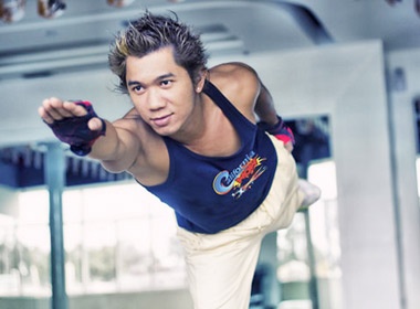 Luong Bang Quang chua voi ket hon hinh anh