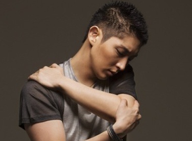Lee Jun Ki dang yeu voi dau troc hinh anh