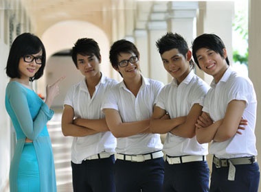 Duong Yen Ngoc lan dau dong clip cho V.Music hinh anh