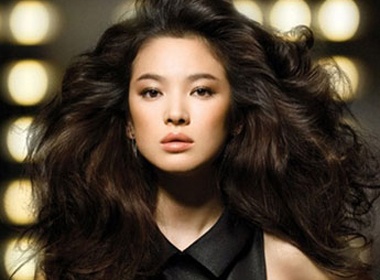 Song Hye Kyo 'phat tuong' hinh anh