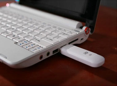 Viettel mang Internet 3G den voi hoc sinh, sinh vien hinh anh