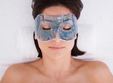 15 loi khuyen cho quang tham duoi mat hinh anh