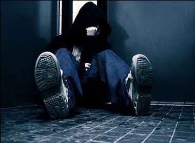 Tam su dam nuoc mat cua mot dua con 'bat hao' hinh anh