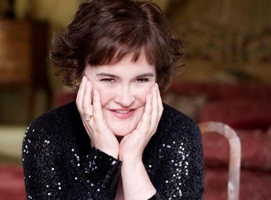 Susan Boyle da lo xong tang le cho minh hinh anh