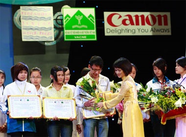 Canon dong hanh cung cuoc thi bao ve nguon nuoc hinh anh