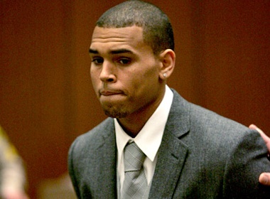 Chris Brown bi 'cam cua' o Anh hinh anh