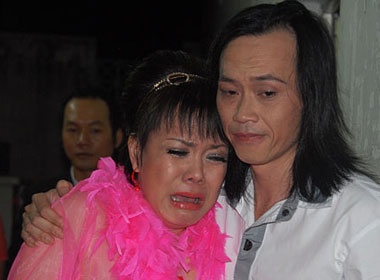 Nghe si Viet tuong nho Huu Loc hinh anh