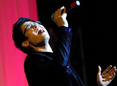 Duong hoc van mit mu, dut quang cua sao Viet hinh anh