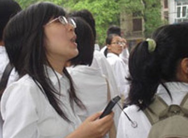 Kho so di tim giay bao thi hinh anh