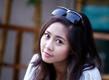 Tuong Vy: 'Binh Minh qua dep trai' hinh anh