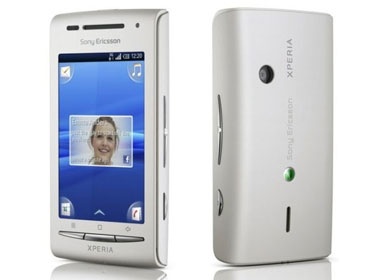'Nhan ban' moi Xperia X10 co ten goi X8 hinh anh