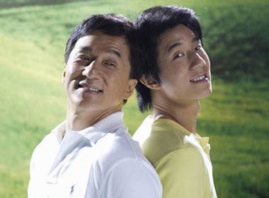 Thanh Long dong phim cung con trai hinh anh