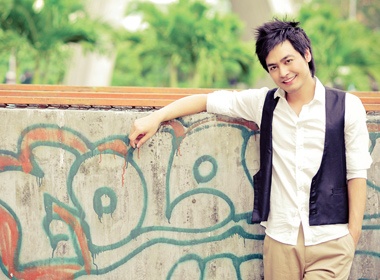 MC Phan Anh rang ro giua Sai Gon hinh anh