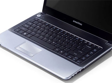 eMachines - an tuong tu thiet ke den tinh nang hinh anh