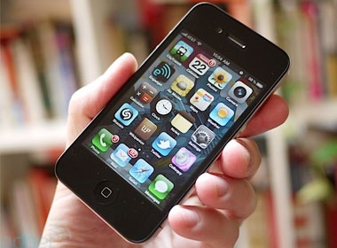 1,7 trieu iPhone 4 da duoc ban chi trong 3 ngay hinh anh