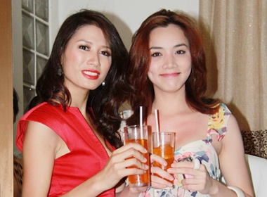 Cac chan dai hoi tu mung 'ba chu' Trang Tran hinh anh