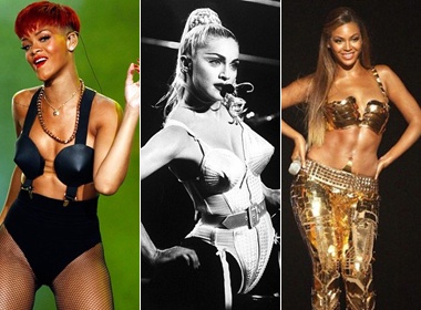 Khi sao khoe noi y tren san khau hinh anh