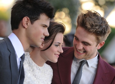 Sao 'Chang vang' kiem bon trong phan cuoi hinh anh