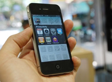 iPhone 4 tai Viet Nam gia... tren troi hinh anh