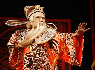 Thanh Loc tro ve voi cai luong hinh anh