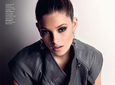 Nguoi dep 'Eclipse' - bieu tuong thoi trang moi hinh anh