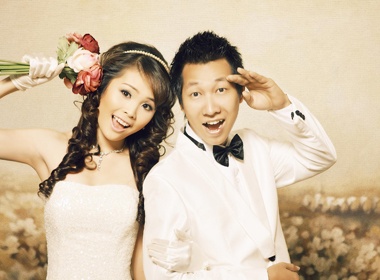 Sao Mai Le Anh Dung khoe anh cuoi lang man hinh anh