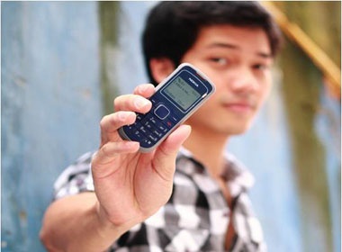 Bo dien thoai-sim-card co gia chi 500.000 dong hinh anh